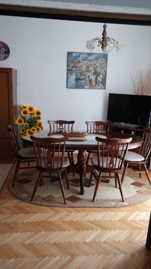 Apartman Ana Novi Vinodolski Exterior foto