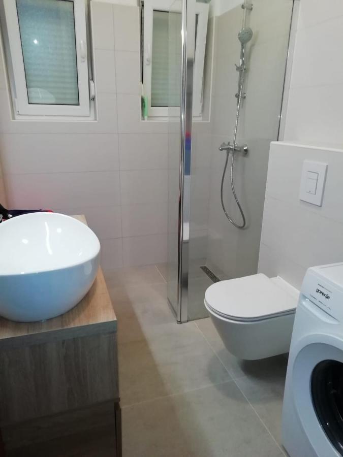 Apartman Ana Novi Vinodolski Exterior foto