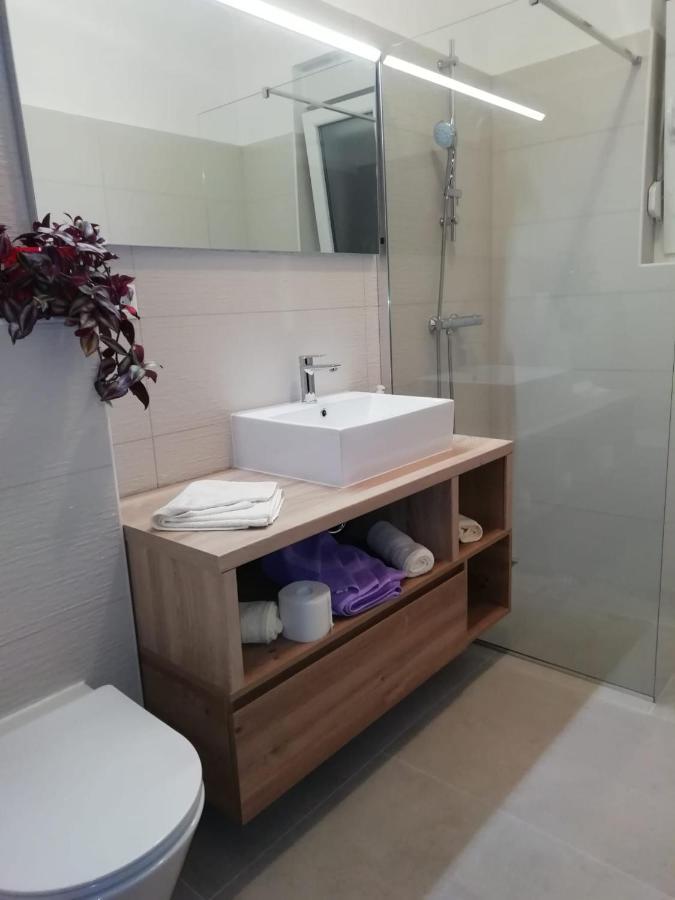 Apartman Ana Novi Vinodolski Exterior foto